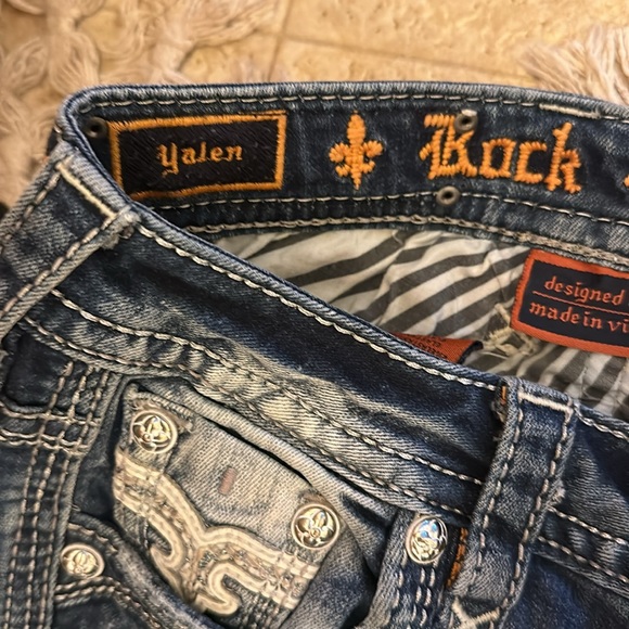 Reposhed Rock Revival - Picture 4 of 4